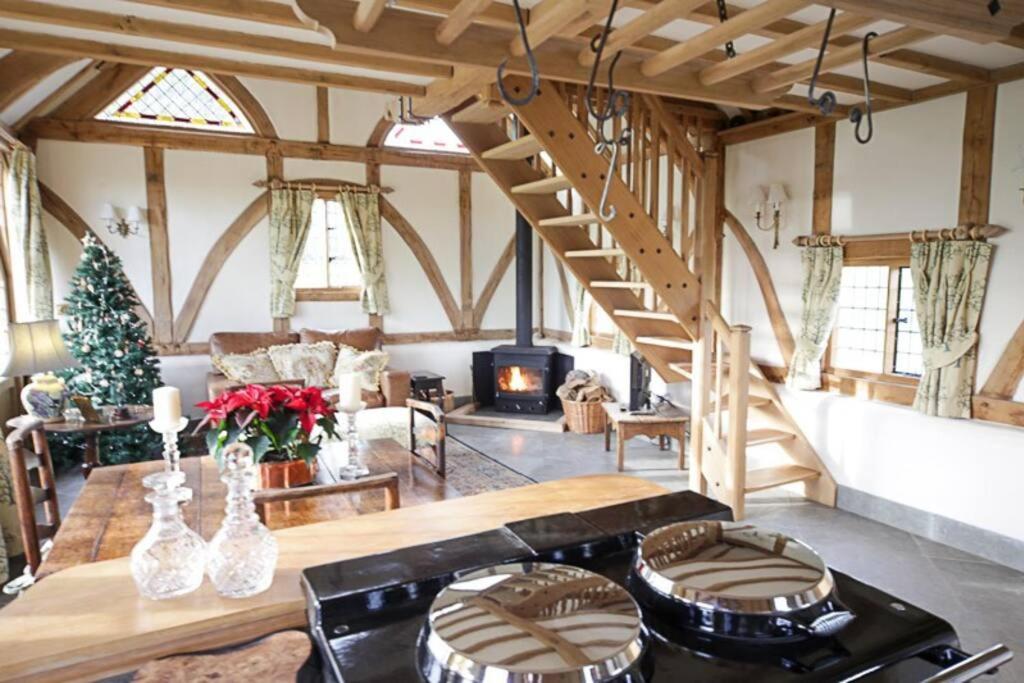 Ebony Cottage Тенбери Экстерьер фото